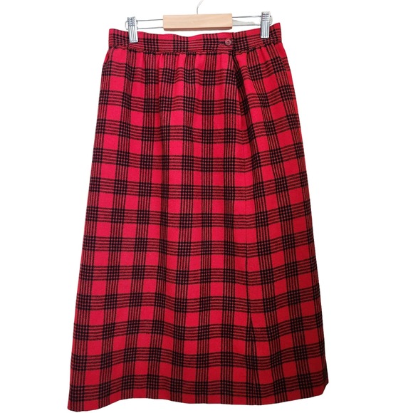 Pendleton Dresses & Skirts - Vintage PENDLETON Skirt 100% Virgin Wool Plaid A Line 12 Made in USA Red